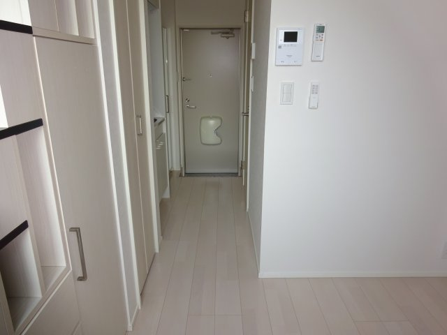 ハーモニーテラス南小岩Ⅱの玄関|同建物の類似タイプ