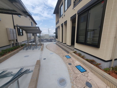 【エントランス】 | グレイスフルA