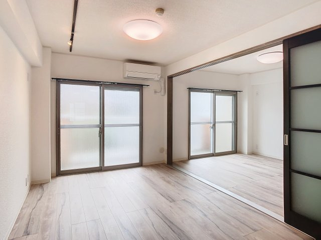 YMO旅篭町の内装