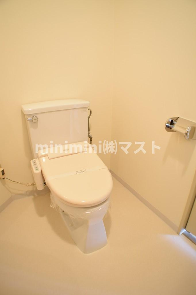 グラスホッパーのトイレ