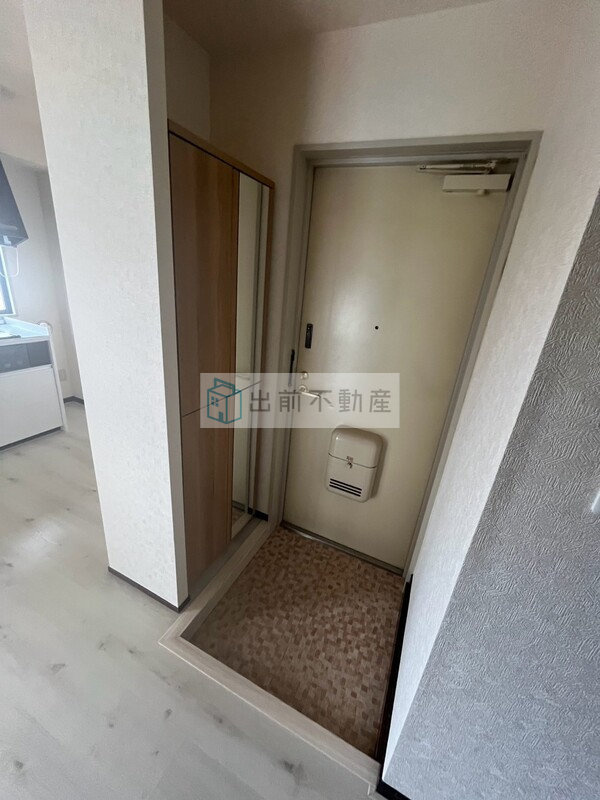 豊島区巣鴨４丁目の賃貸マンションの玄関