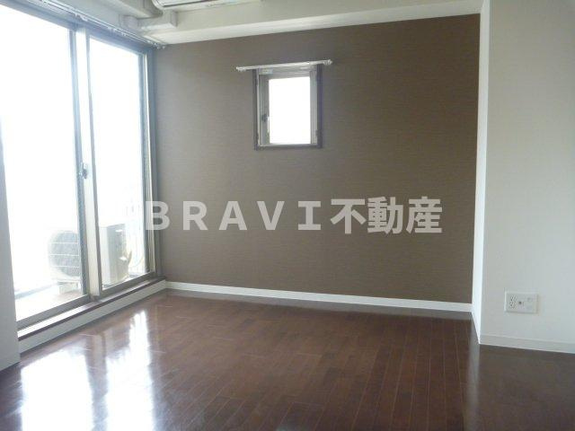 アクアプレイス北浜　BRAVI不動産の寝室|【アクアプレイス北浜】広くて明るい寝室