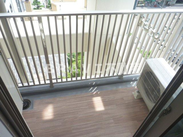 アクアプレイス北浜　BRAVI不動産のバルコニー|【アクアプレイス北浜】開放的で明るい空間を演出してくれるバルコニーです