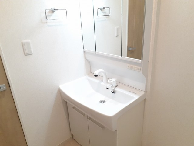 アザレアＴ　Ⅲの独立洗面台|洗面所