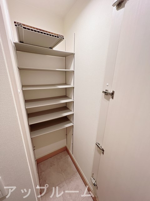 アーバンライフEの玄関