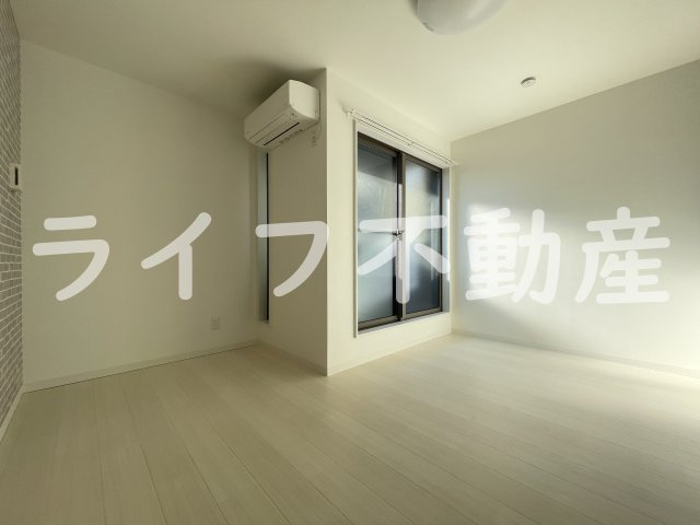 ノイヴェル長瀬の居間・リビング|こちらの居間で趣味の時間をお楽しみください