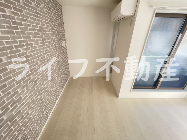 ノイヴェル長瀬の洋室|スタンダードな洋室です