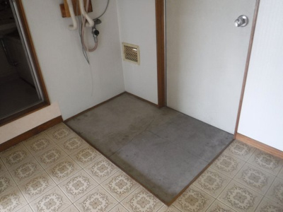 【玄関】 | コーポ泉 | 別室の参考イメージになります