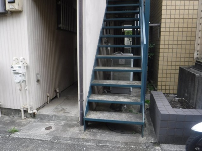 【エントランス】 | コーポ泉 | 別室の参考イメージになります