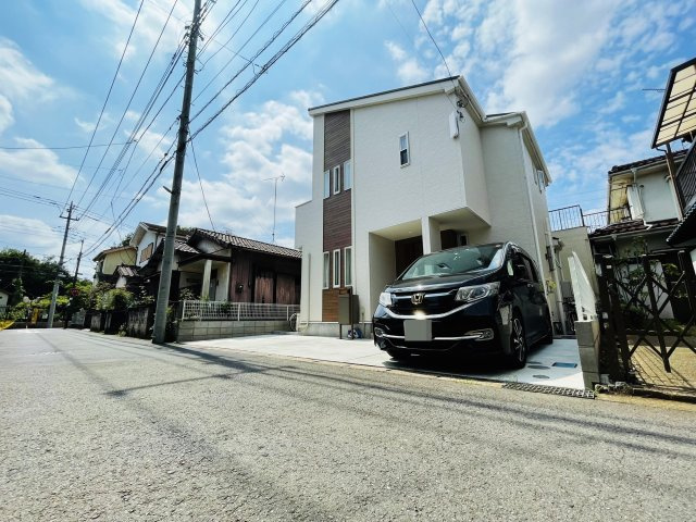 【築浅中古住宅】ふじみ野市亀久保の前面道路含む現地写真