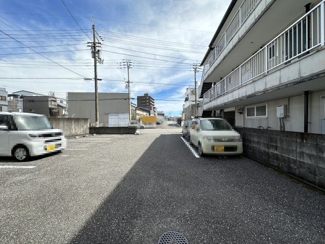 メリベルⅠの駐車場