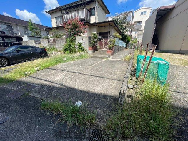 印田町中古戸建の前面道路含む現地写真|前面道路含む現地写真です
