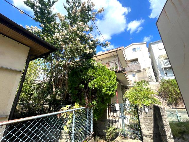 印田町中古戸建のエントランス