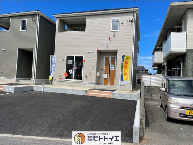 久留米市梅満町の新築一戸建の外観