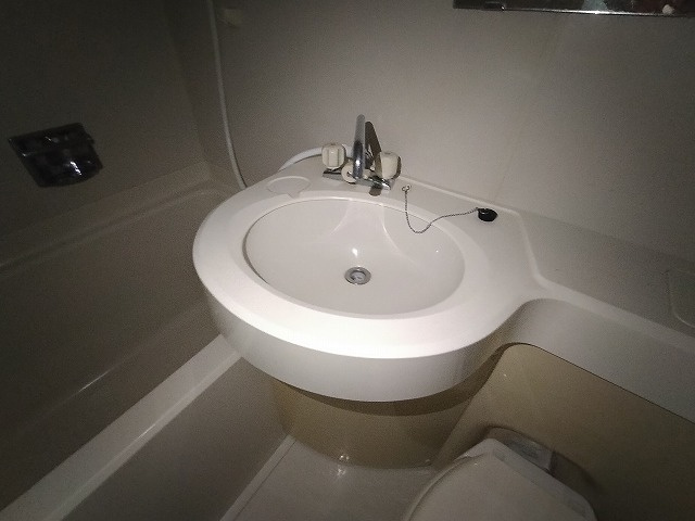 神戸市須磨区車字竹ノ下の賃貸マンションの洗面所|洗面台