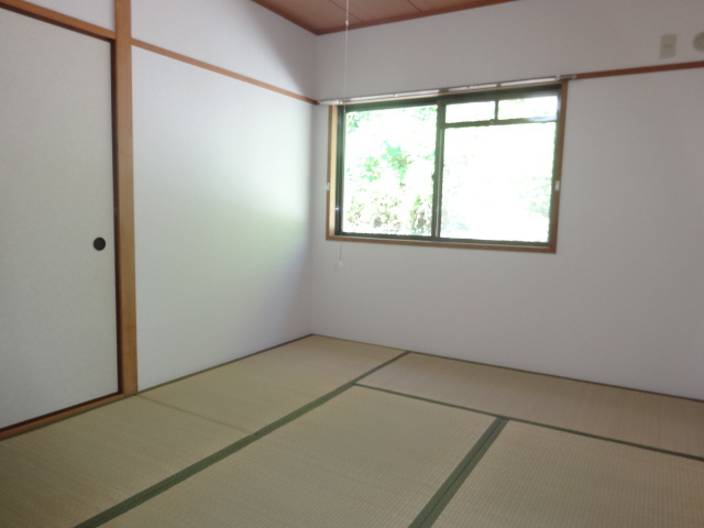 シンフォニー逆瀬川のその他