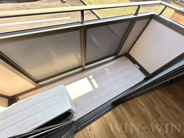 サンプレミア前芝西のバルコニー