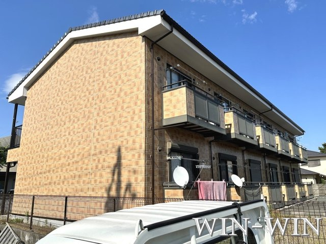 サンプレミア前芝西の外観