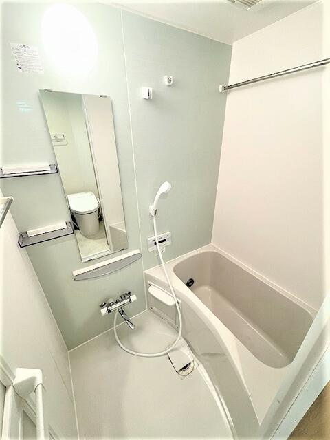 Ｃｅｒｅｂｒａｒｅ　Ｎｉｓｈｉｆｕｎａｂａｓｈｉ（セレブラーレ西船橋）の浴室