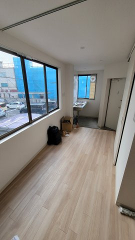 BT追分ビルの内装|現契約者入居前のリフォーム中写真