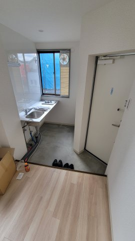 BT追分ビルの内装|現契約者入居前のリフォーム中写真