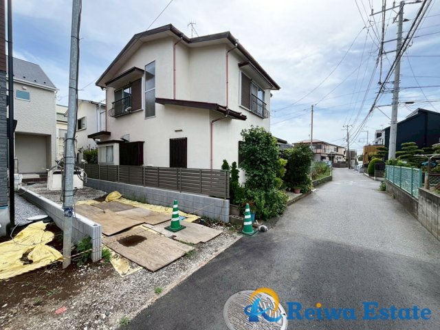 新築戸建　茅ヶ崎市菱沼1丁目の前面道路含む現地写真
