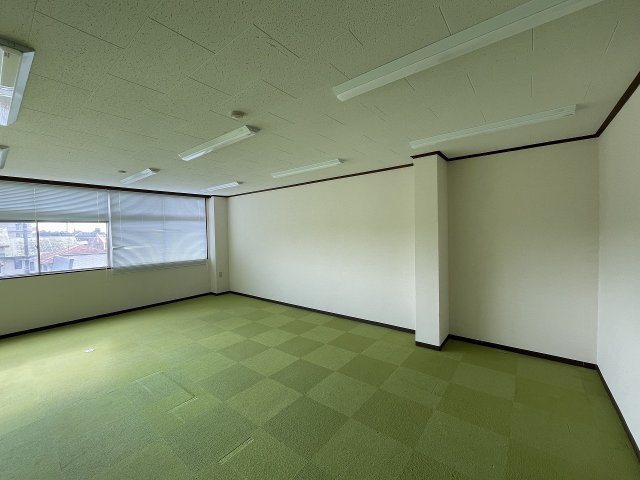 熊山ビルの和室