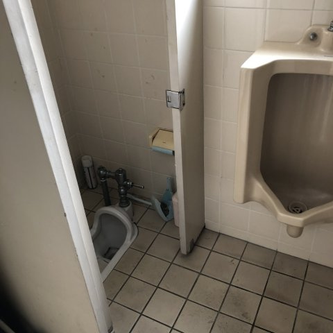 熊山ビルのトイレ