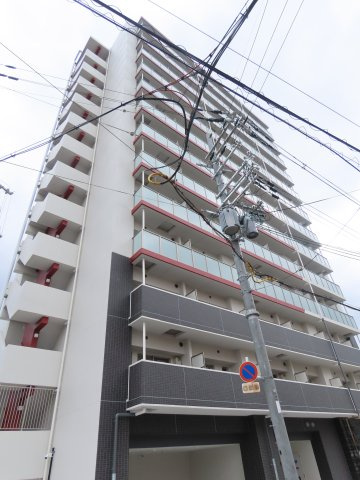 大阪市淀川区十三本町２丁目の賃貸マンションの外観