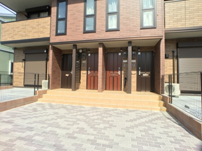 【エントランス】 | カーサ ボンジョルノ | エントランス