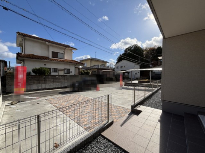 新築戸建　　伴西４丁目の前面道路含む現地写真