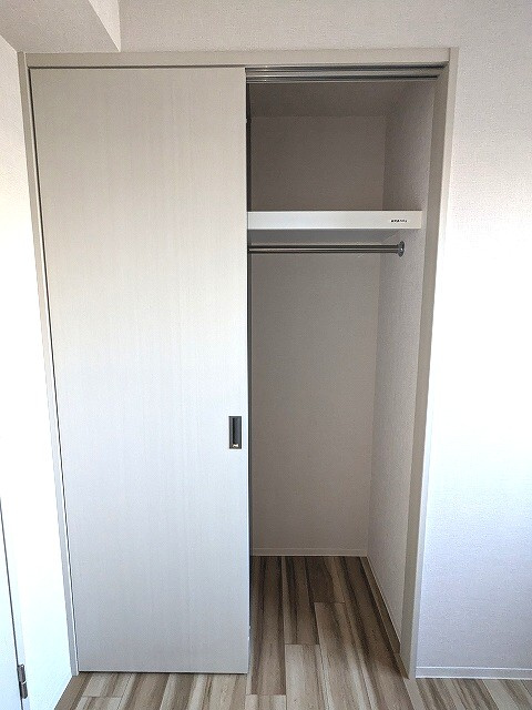 ONE ROOF RESIDENCE上野御徒町の設備|5.4帖洋室、クローゼット、エアコン3台付、インターネット無料