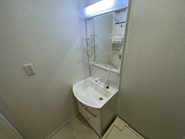 グランパラディソ の独立洗面台