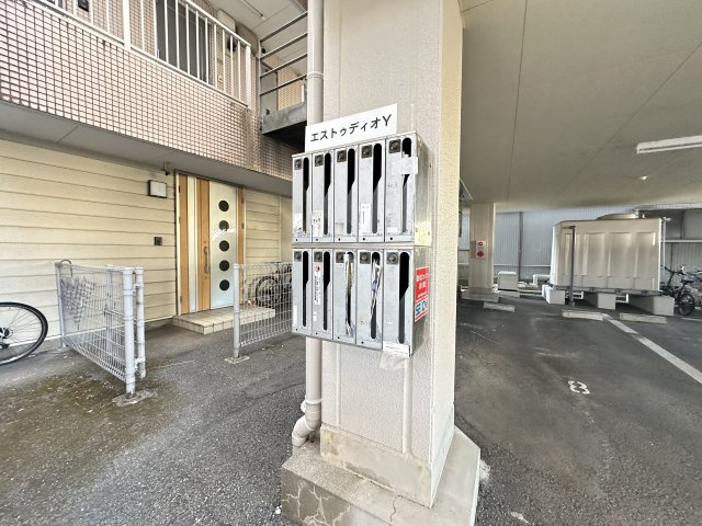 エストゥディオYのエントランス