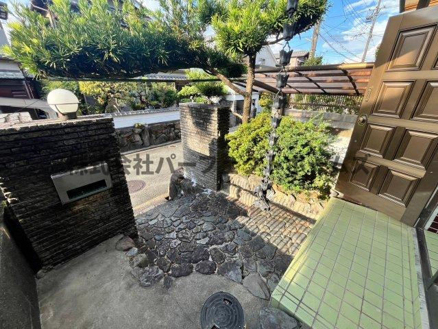 長尾元町7丁目戸建　賃貸の外観|おしゃれな外観です