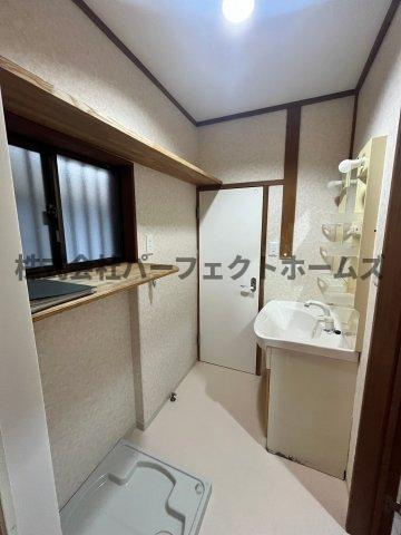 長尾元町7丁目戸建　賃貸の洗面所|洗面所です
