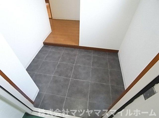 【玄関】