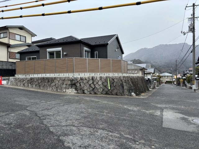 新築戸建　あさひが丘２丁目の前面道路含む現地写真