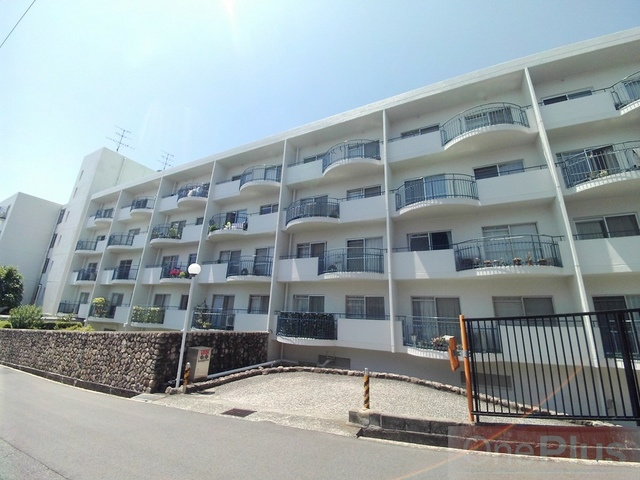 御影プライムハイツの外観