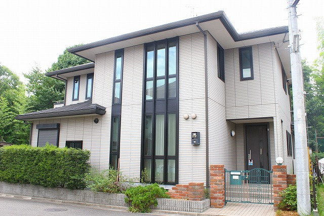 高杉邸一戸建の外観