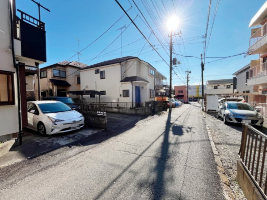 祝　成約済み　八王子市　暁町　中古戸建の前面道路含む現地写真|～仲介手数料無料☆八王子ひなた不動産～八王子市暁町　中古戸建