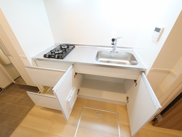 アルドーレのキッチン|きれいなキッチンです