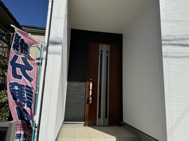 柏市南増尾５丁目新築戸建のエントランス|エントランス・玄関ポーチ