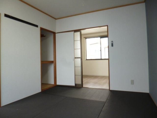 倉敷市川入のアパートの和室|モダン畳