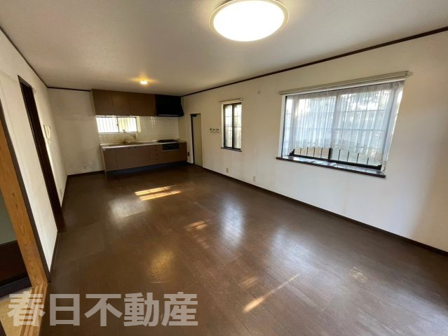 【居間・リビング】 | LDK 広々16.3帖