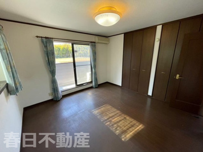 【洋室】 | 八街市滝台・中古戸建 | ２階 主寝室８帖
