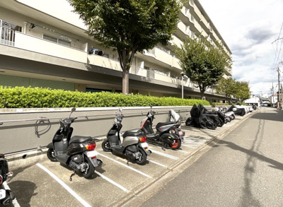 【駐車場】 | 吉祥院ガーデンハイツA棟