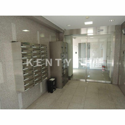 【ロビー】 | ジェイ・スリーハイツ | 清潔なロビーです