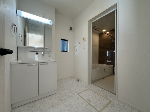 グラファーレ桟橋通5期2号棟　新築戸建住宅の洗面所