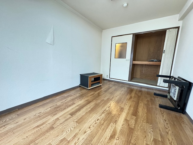 ラ・シャンブル福田1号館の洋室